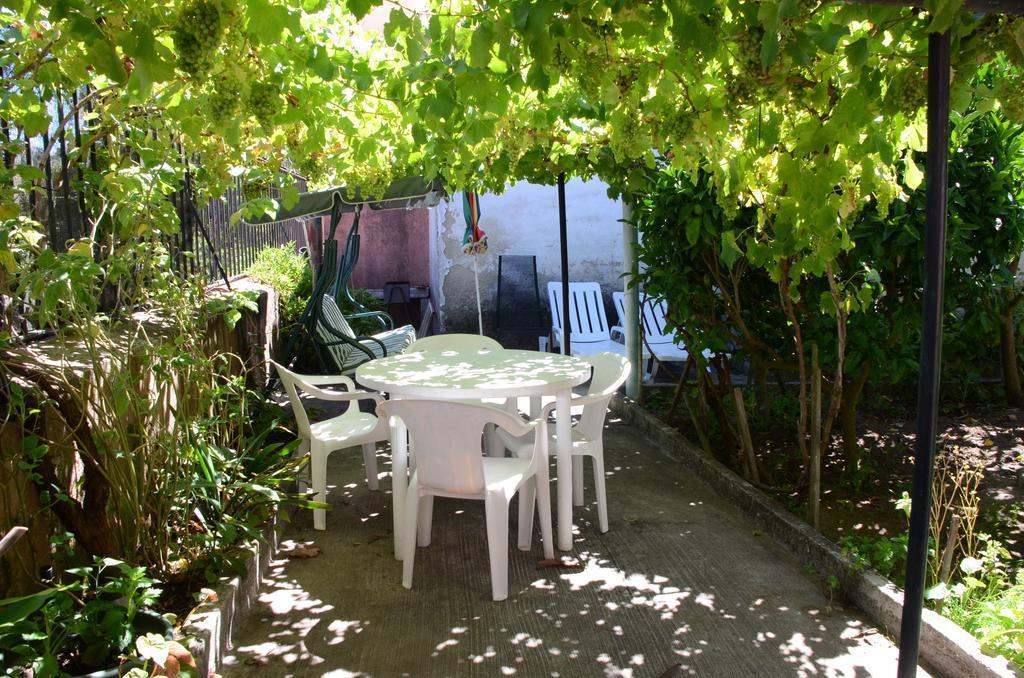 Morbey'S Chalet Apartment ซินตรา ภายนอก รูปภาพ
